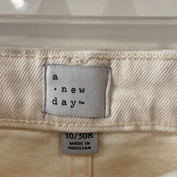 A new day tapered leg jeans size 10 - Picture 2 of 5